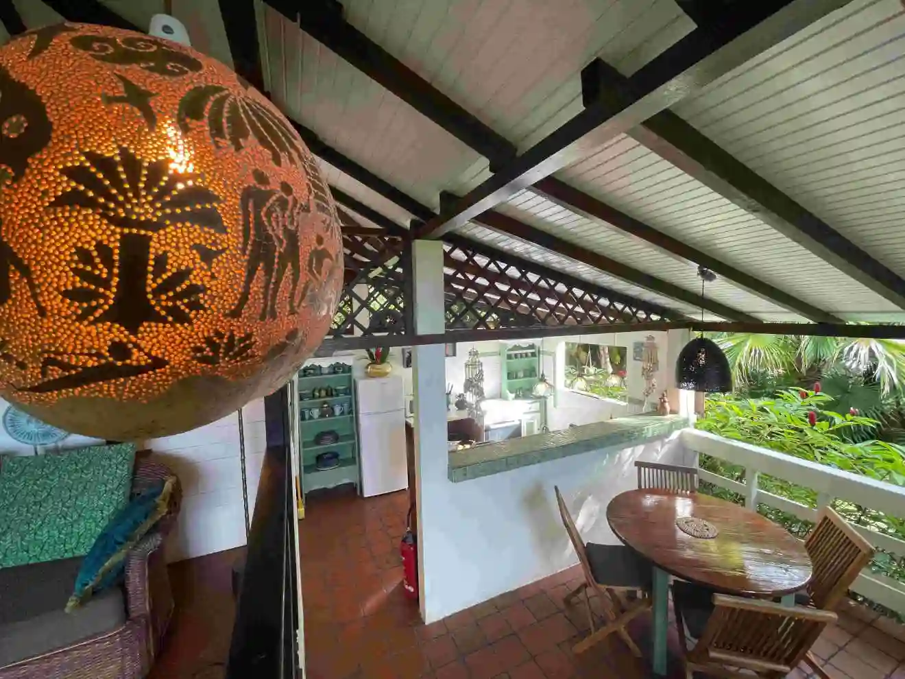 Calabash tree and its dining area