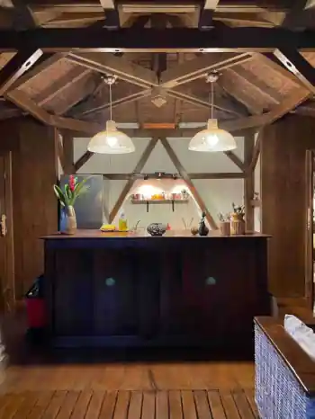 After a long day, you're in Flamboyant's kitchen preparing A well-deserved aperitif